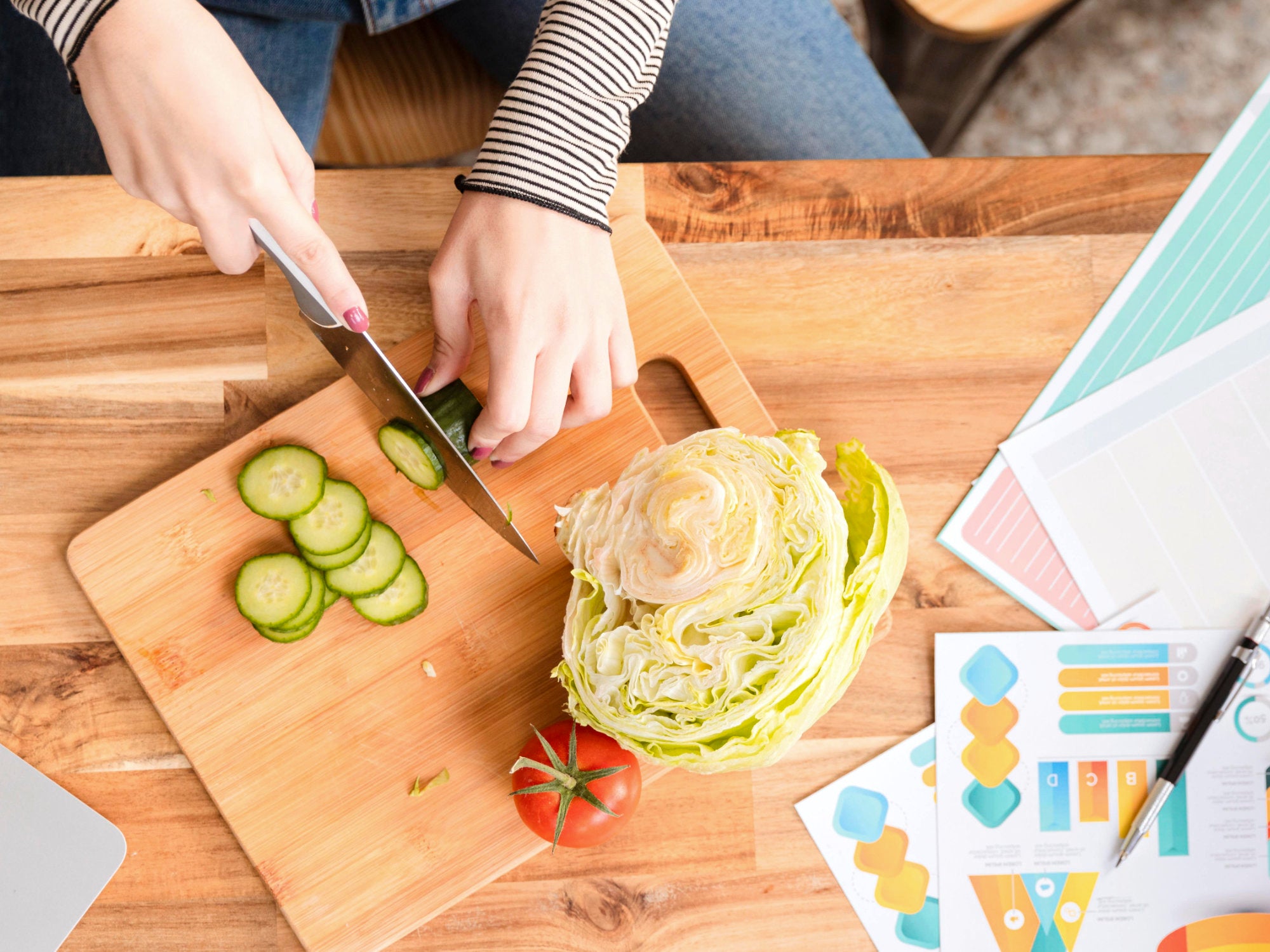 Healthy lunch break, at home and in the office