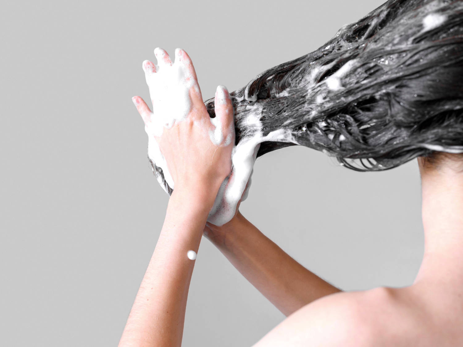 Coconut oil for hair: 6 ways to use it