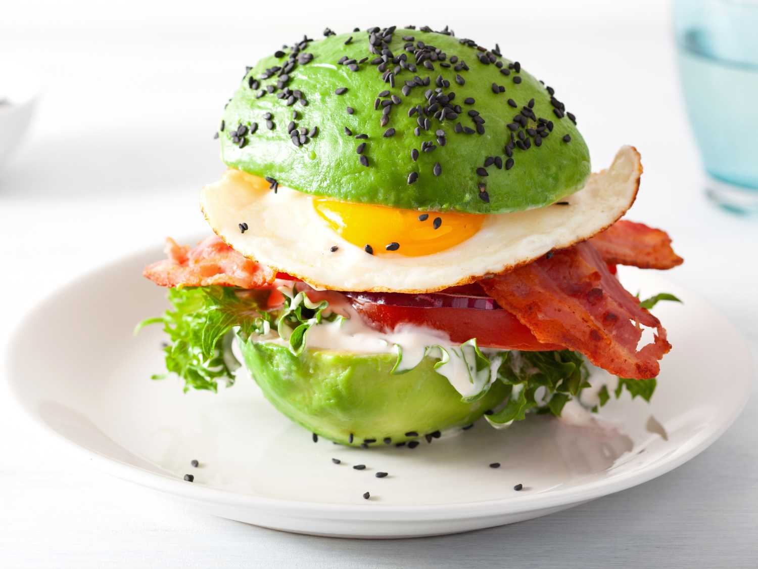 Low-carb diet: pros and cons of reducing carbohydrates